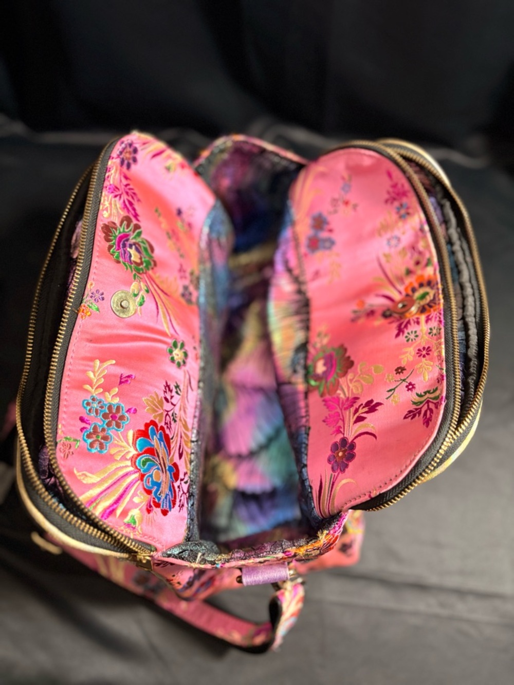 Discontinued and Ultra-rare Irregular Choice Blossom Bunny bag, Pink - Picture 6 of 8